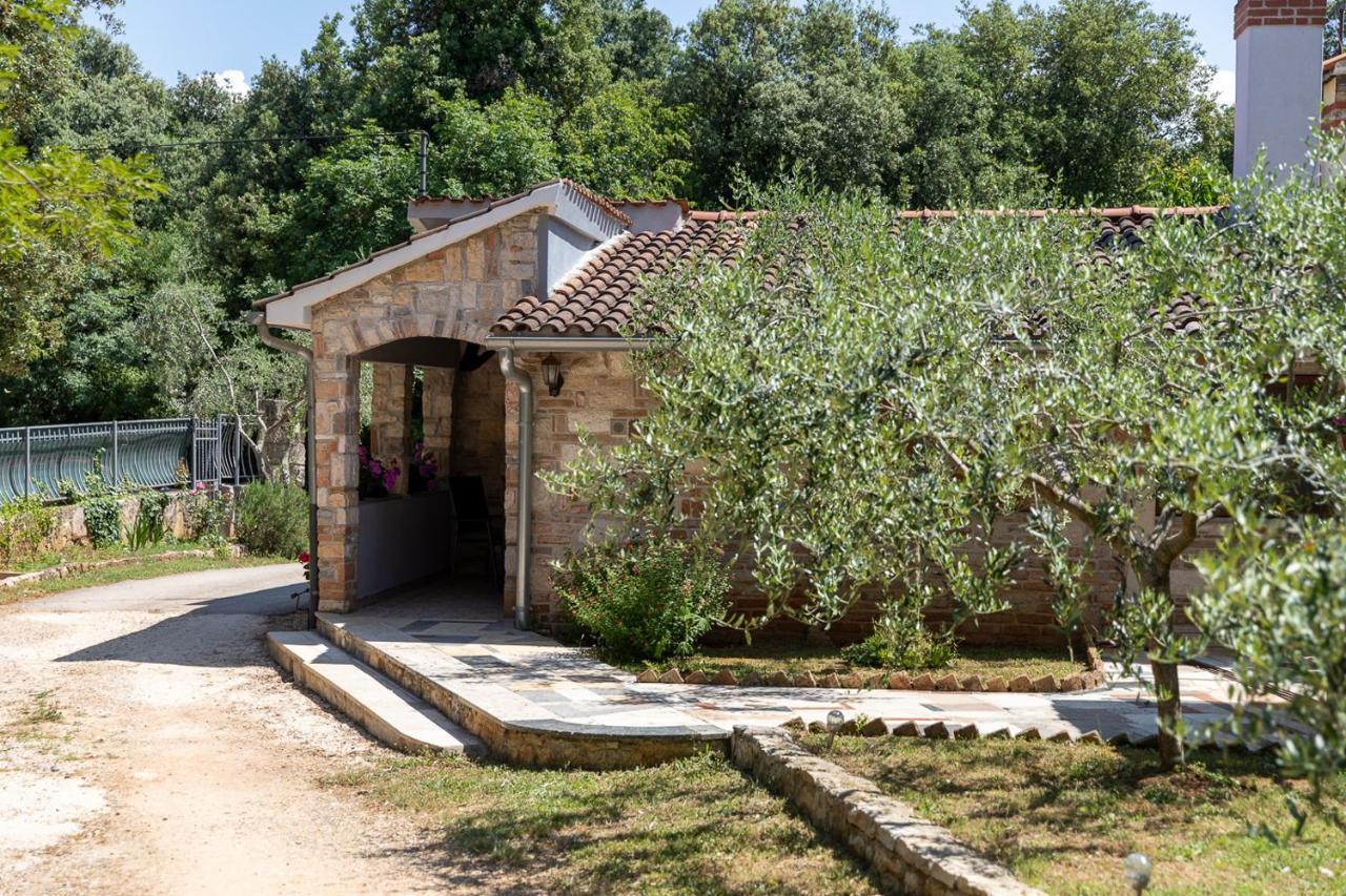 Holiday House Hana Rovinj Bagian luar foto